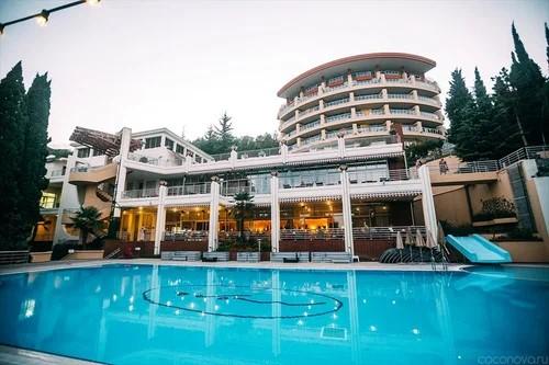 MORE SPA & RESORT